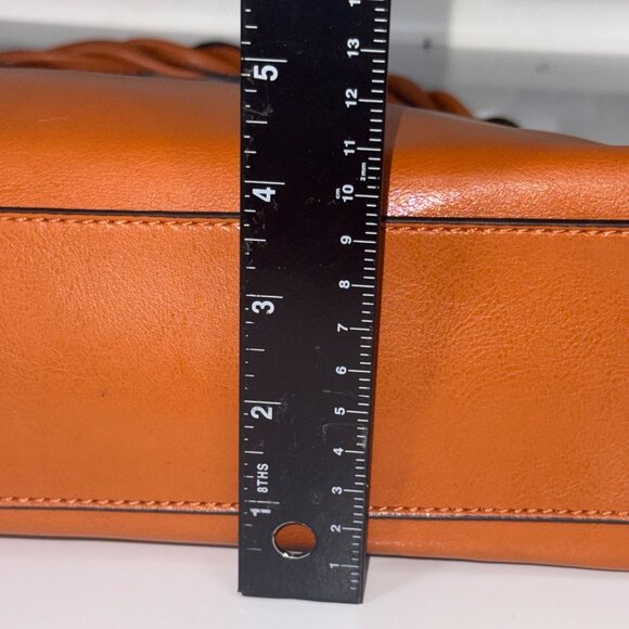 Relic Women’s Twist Handle Shoulder Bag Tan Faux Leather NWT - Picture 8 of 16